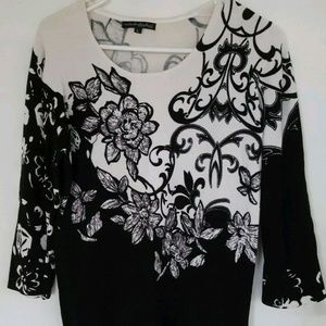 Pierri New York 3/4 Sleeve Floral  Sweater. Sz L